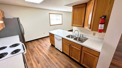 133 27th Ave SE-Unit -1 in Minneapolis, MN - Building Photo - Building Photo
