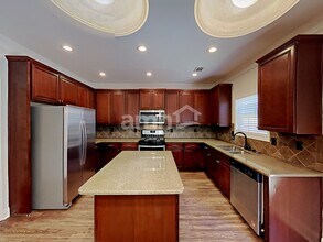 446 Crestmont Ln in Canton, GA - Building Photo - Building Photo