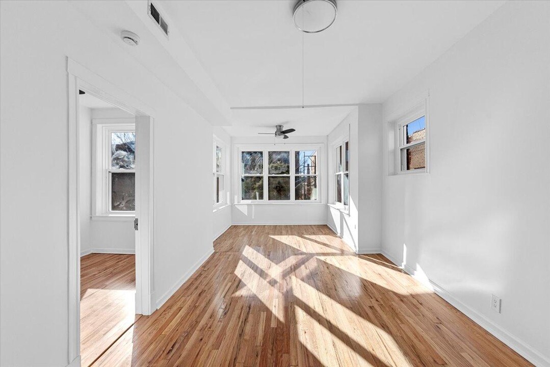 4343 N Spaulding Ave in Chicago, IL - Building Photo