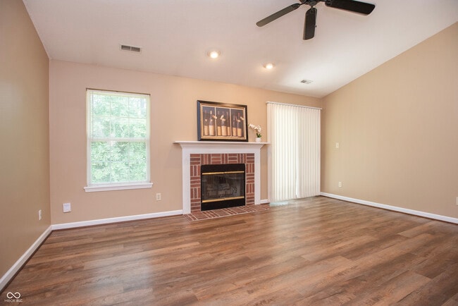 11389 Songbird Ln in Fishers, IN - Building Photo - Building Photo