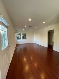 14132 Tiara St in Van Nuys, CA - Building Photo - Building Photo