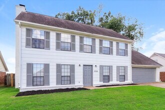 7733 Deerfield Trce in Memphis, TN - Building Photo - Building Photo