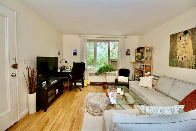 property at 141 Beaconsfield Rd