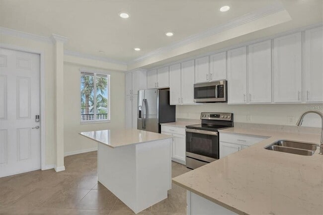910 Tidewater Shores Loop in Bradenton, FL - Foto de edificio - Building Photo
