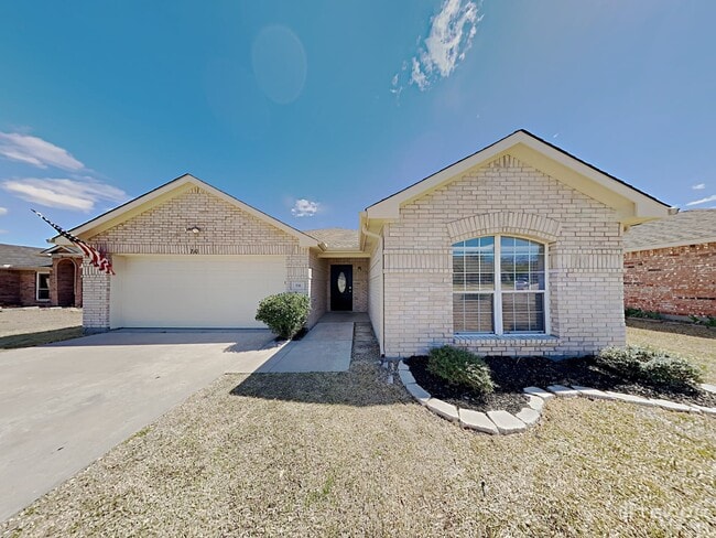 710 Green Acres Ln in Midlothian, TX - Building Photo - Building Photo