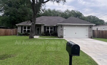 103 Short St in Fort Walton Beach, FL - Building Photo - Building Photo