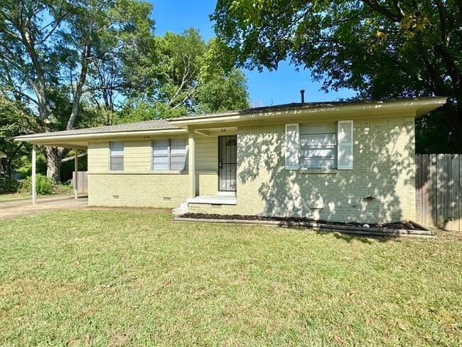 3176 Beauchamp Dr in Memphis, TN - Building Photo - Building Photo