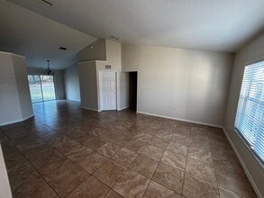 623 Marion Oaks Trail in Ocala, FL - Building Photo - Building Photo