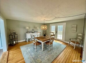 55 Shewville Rd in Groton, CT - Building Photo - Building Photo