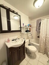 1874 Commonwealth Ave, Unit 1 in Boston, MA - Building Photo - Building Photo