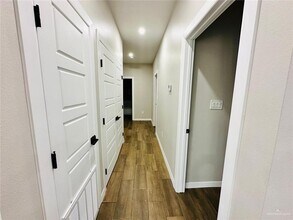 104 San Jose Dr-Unit -2 in Mission, TX - Building Photo - Building Photo