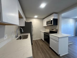 2929 W Floyd Ave, Unit 112 in Denver, CO - Building Photo - Building Photo