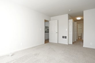 Carriage House in Fremont, CA - Building Photo - Interior Photo