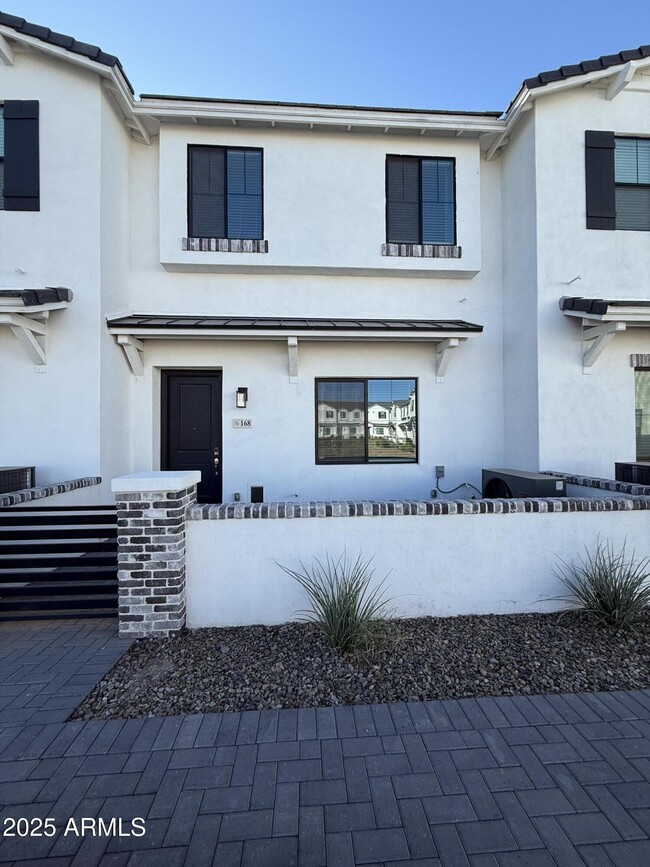 property at 3230 E Thomas Rd