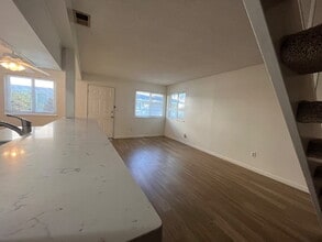 24 Lassen Ln in Novato, CA - Building Photo - Building Photo