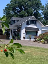 80082 Sears Rd in Cottage Grove, OR - Building Photo - Building Photo