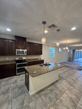 1593 Fox Grape Loop in Lutz, FL - Building Photo - Building Photo