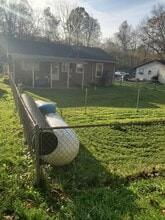 8762 State Rte 41 in Bainbridge, OH - Building Photo - Building Photo