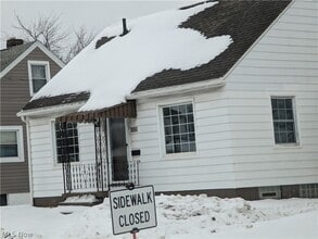 637 E Wilbeth Rd in Akron, OH - Building Photo - Building Photo