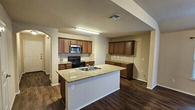 2117 Shady Glen Trail in Princeton, TX - Building Photo - Building Photo