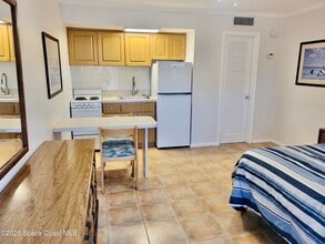 509 Jefferson Ave in Cape Canaveral, FL - Building Photo - Building Photo