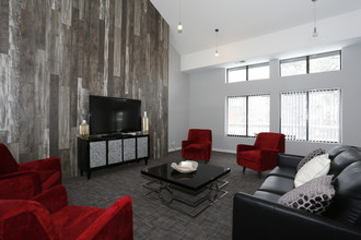 Greentree Village Apartments in Denver, CO - Foto de edificio - Interior Photo