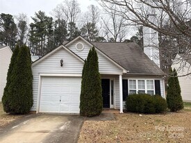 6018 Patric Alan Ct in Charlotte, NC - Building Photo