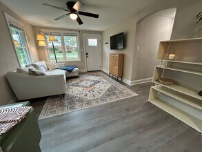 518 Kenneth Rd in Greensboro, NC - Building Photo - Building Photo