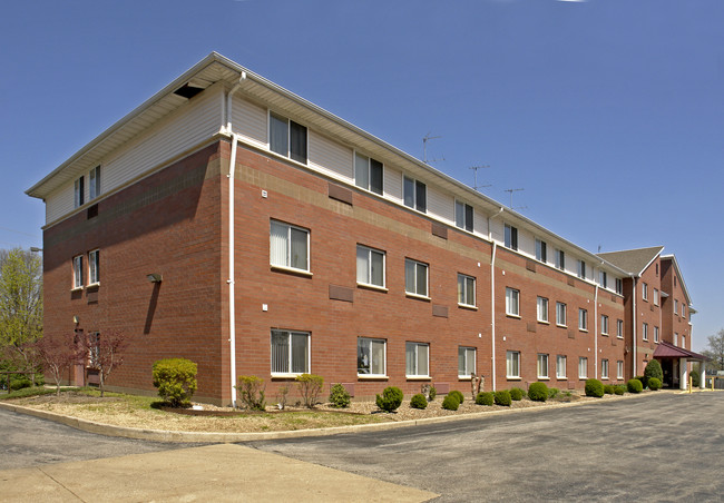 Jaycee Terrace in St. Charles, MO - Building Photo - Building Photo