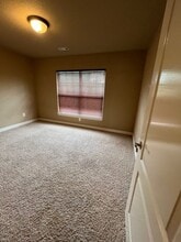 177 Milas St in Springdale, AR - Building Photo - Building Photo