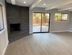 23601 58th Ave W in Mountlake Terrace, WA - Building Photo - Building Photo