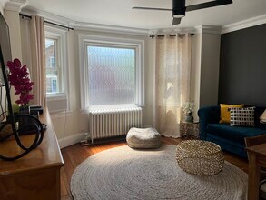 13 Brinley St in Newport, RI - Foto de edificio - Building Photo