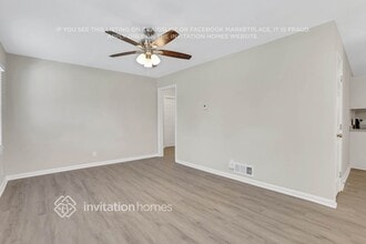 2032 Rebecca Ln in Decatur, GA - Building Photo - Building Photo