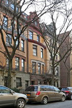 316 W 107th St in New York, NY - Building Photo - Primary Photo