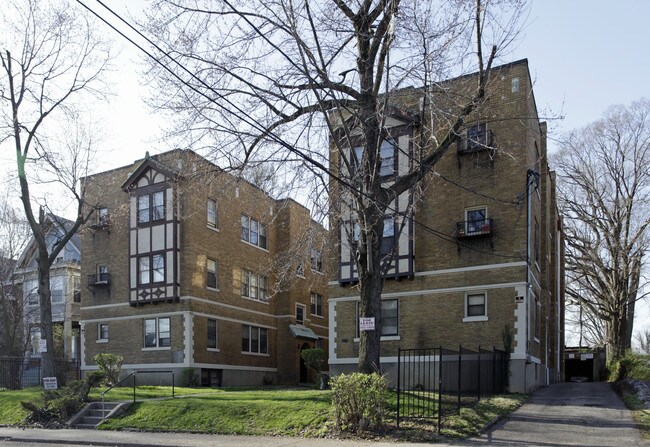 Forest Apartments in Cincinnati, OH - Foto de edificio - Building Photo