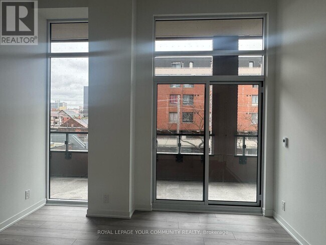 1182-1182 King St W in Toronto, ON - Building Photo - Building Photo