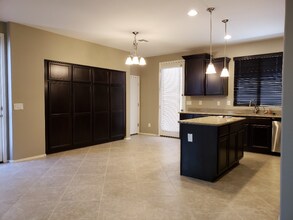 1671 W Flamingo Dr in Chandler, AZ - Building Photo - Building Photo