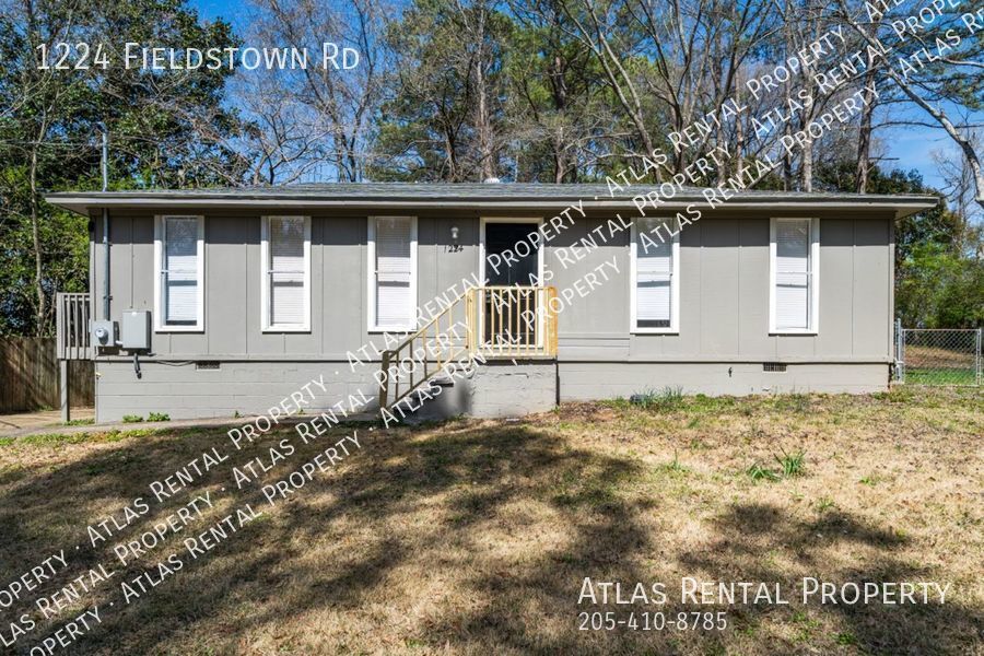 1224 Fieldstown Rd in Gardendale, AL - Building Photo