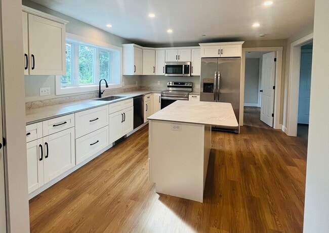 100 Main St in Hopkinton, MA - Building Photo - Building Photo