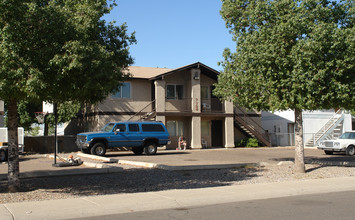 7126 N 66th Ave in Glendale, AZ - Foto de edificio - Building Photo