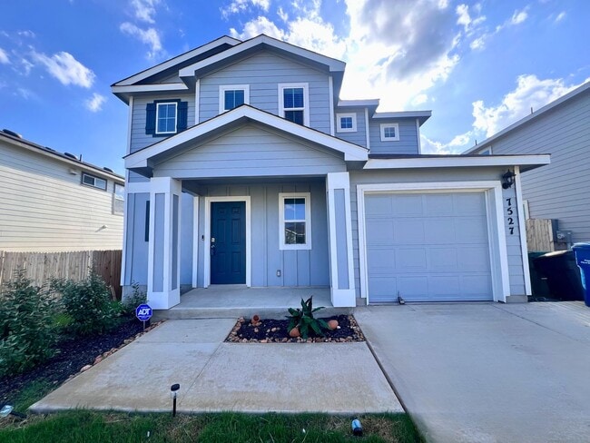 property at 7527 Capella Cir