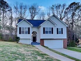 95 Bachelor Rd in Covington, GA - Building Photo