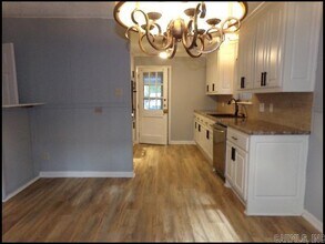 5615 Carlyle Dr in Little Rock, AR - Building Photo - Building Photo