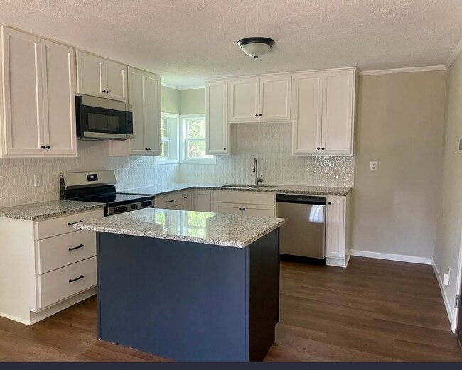 1523 N Englewood Ave in Tyler, TX - Building Photo - Building Photo