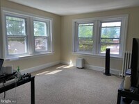 459 Seville St photo'