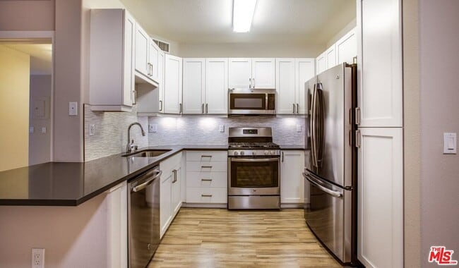 property at 6280 W 3rd St