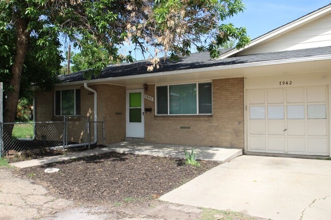 property at 7942 Meade St