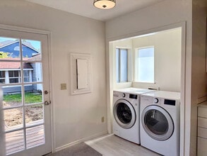 4755 N Pearl St in Tacoma, WA - Building Photo - Building Photo