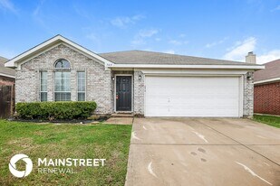 749 Nelson Pl in Burleson, TX - Building Photo