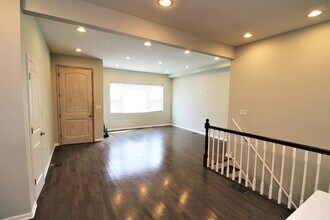 712 N Willard Ct in Chicago, IL - Building Photo - Building Photo